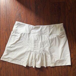 Women's White Pleated Athletic Skirt
